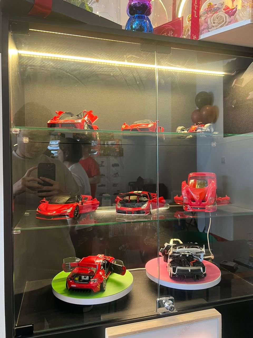 Hyper Car Concept Restaurant